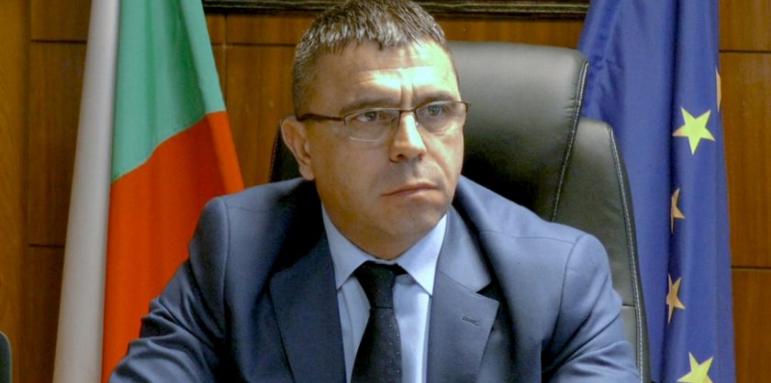 Повече полицаи по пътя за "Маказа"